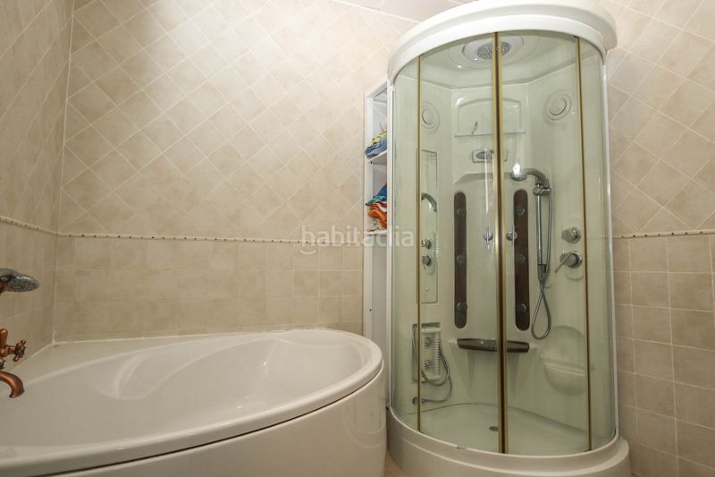 Foto 32328f00-46dc-4381-9834-907bf2e2b1c4. Casa amb aparcament a Alozaina
