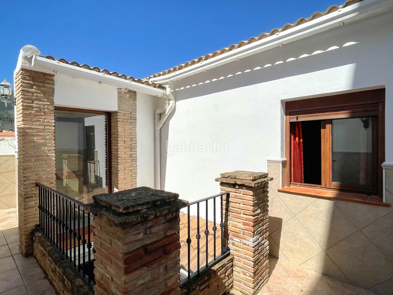 Foto 4380ab9c-50fa-405f-9b8a-26513f995e3b. Casa amb aparcament a Alozaina