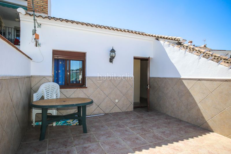 Foto f29ad5a9-7792-4ae3-ab4b-56f3142db025. Casa amb aparcament a Alozaina