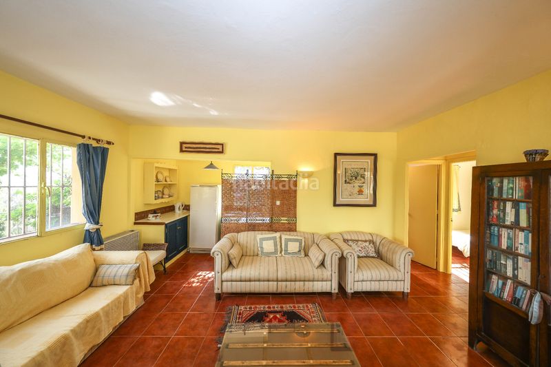Foto 970abd76-bdde-4f93-a790-5b88a57215c5. Casa amb piscina a Coín