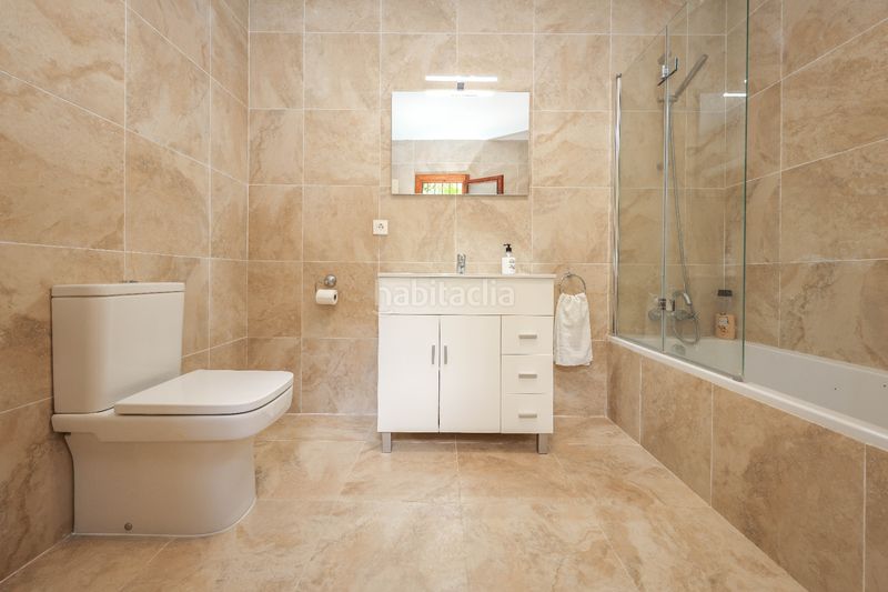Foto 9d2db50b-a831-4527-981c-7ba936c241d5. Casa amb piscina a Coín