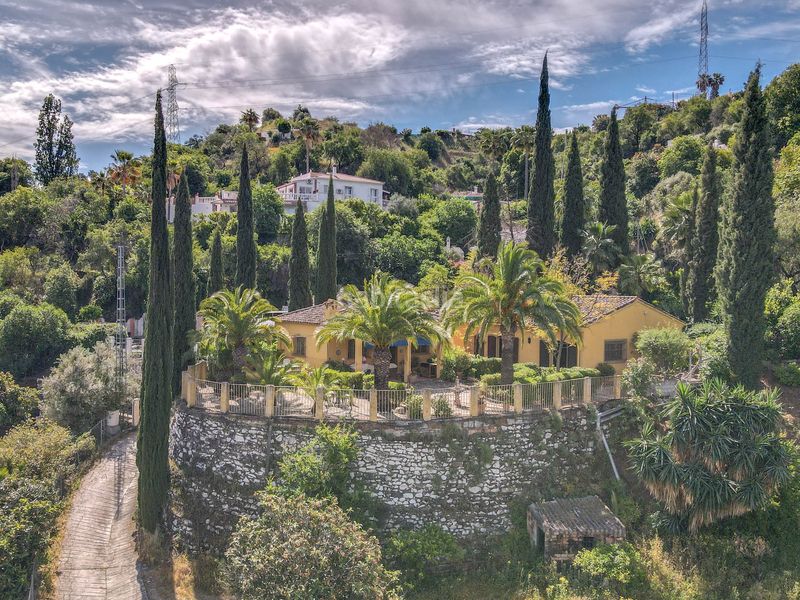 Foto a3d3bc32-75d9-4bf8-9c14-023aefbba657. Casa amb piscina a Coín