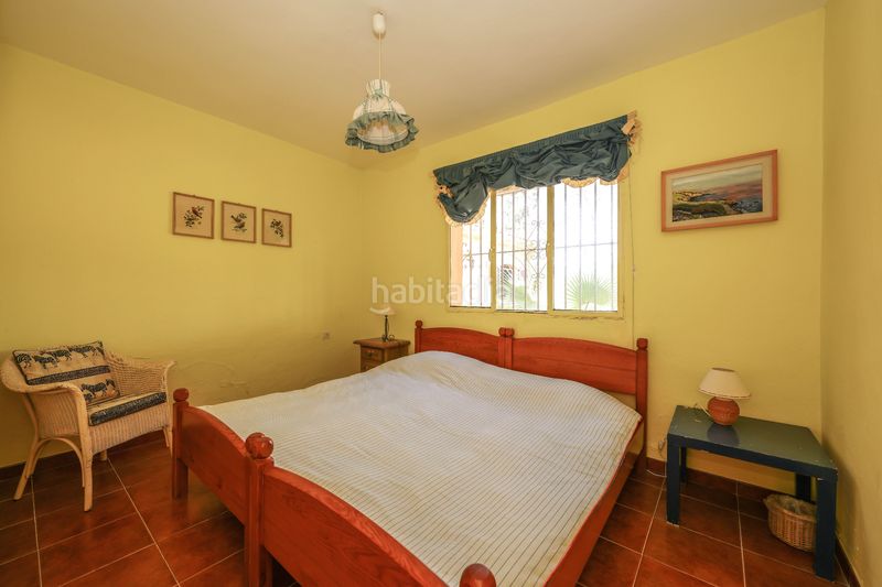 Foto e8c0b9bd-58c7-42ec-9c32-cd53f128f546. Casa amb piscina a Coín