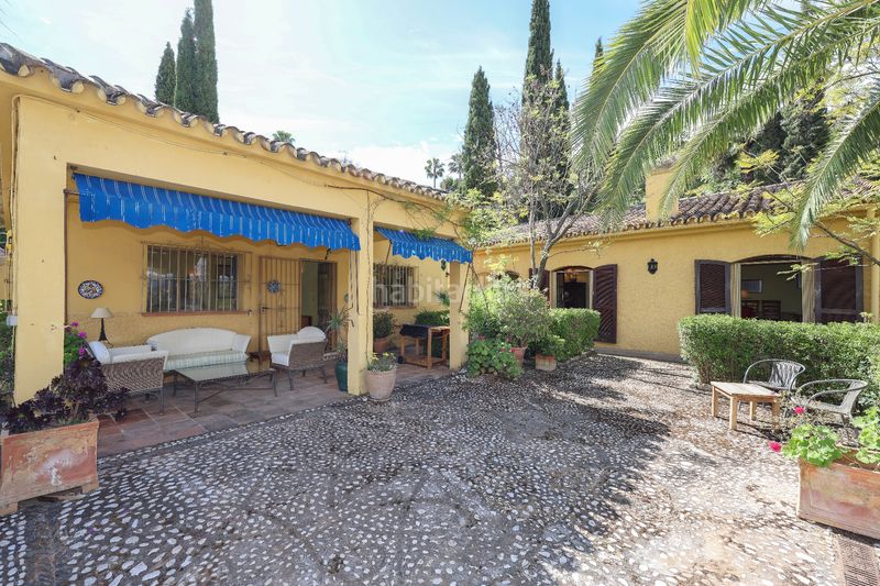 Foto ff7de7bd-1b94-4d7d-bfcc-60f5e7264df9. Casa amb piscina a Coín