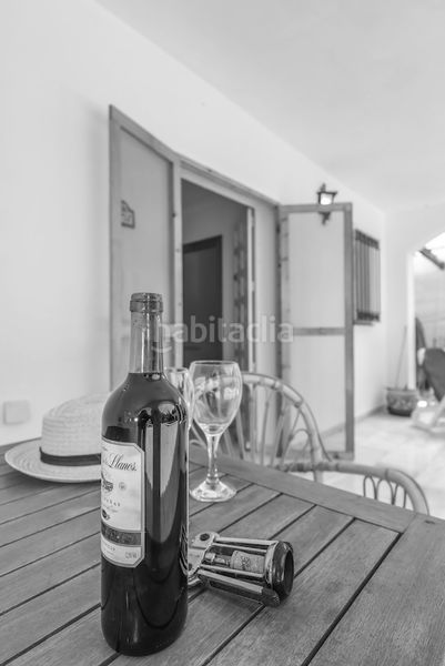 Foto 910409b7-a40a-4886-9cdc-d38e6960e308. Casa amb xemeneia aparcament piscina a Guaro