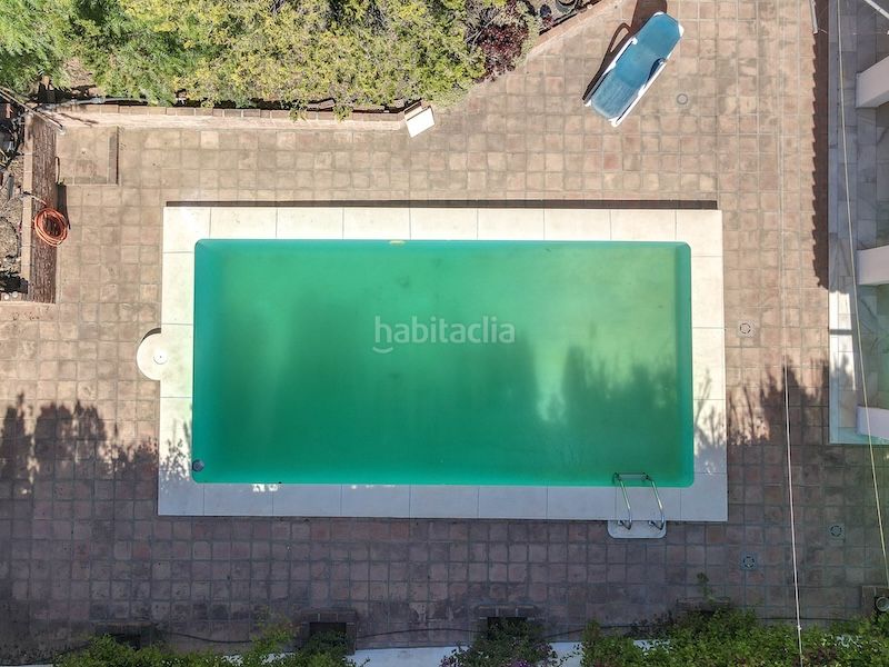 Foto ee3d853b-1df5-43a0-acb0-b6131d351acc. Casa amb xemeneia aparcament piscina a Guaro