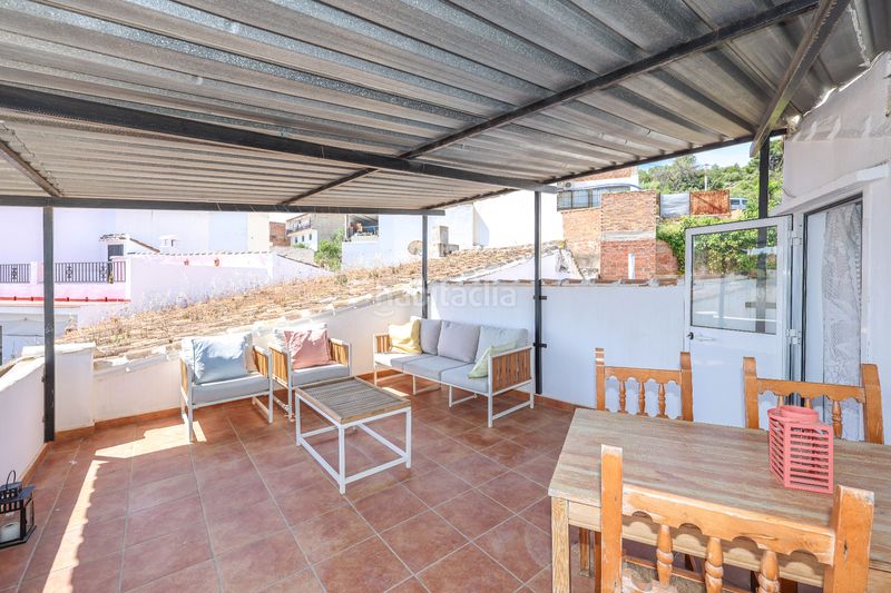Foto 083ca236-edb6-4cf1-b4e1-1647b59c7923. Casa a Guaro