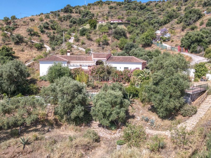 Foto b551b631-4305-4515-b4c5-84cad0b3750b. Casa amb aparcament piscina a Monda