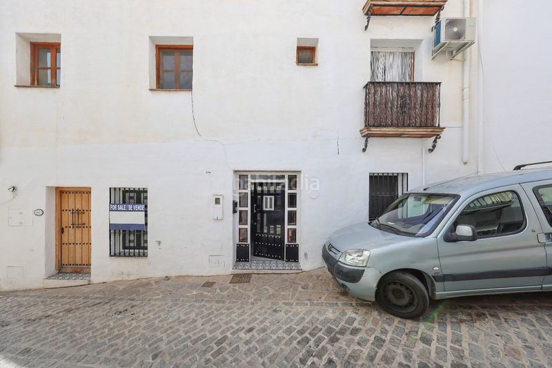 Foto 67d83723-b2d0-487c-b346-ed9c2fad0ff0. Casa aparellada a Monda