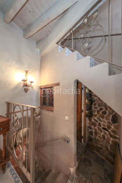 Foto 69b3f862-ba8e-45f8-a420-37d823b0c3b1. Casa aparellada a Monda