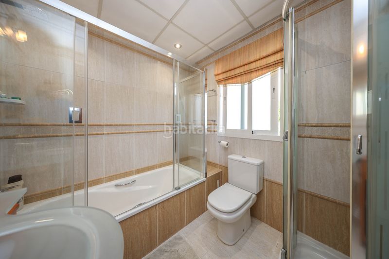 Foto df53b870-42d6-4b9d-a1d1-e0583f2e1e07. Casa a Coín
