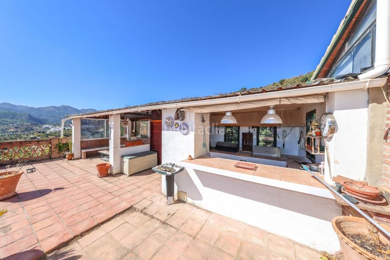Foto 508d11ed-d36d-45f3-bee5-be118c7f0fde. Casa amb xemeneia aparcament piscina a Monda