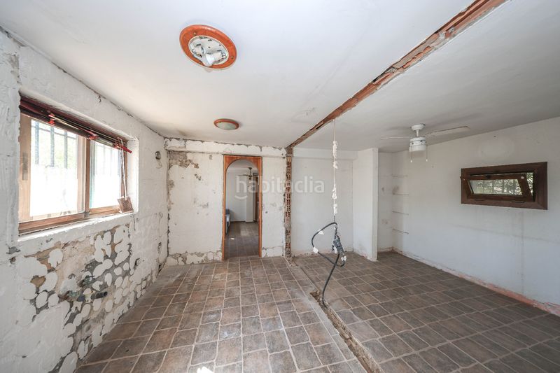 Foto 63267f81-bc15-4d17-9211-a6b863ff607e. Casa amb aparcament a Casarabonela