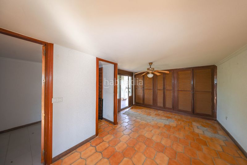 Foto b85b7107-4ce8-4f99-93eb-ce93644cfed8. Casa amb aparcament a Casarabonela