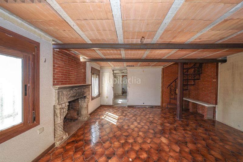 Foto ba601dd8-54dd-4715-9f82-a56b24243b5e. Casa amb aparcament a Casarabonela