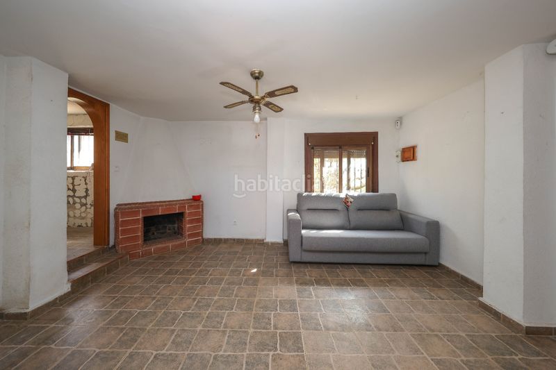 Foto da99aa2d-016c-417a-a6b3-a817a6bc7628. Casa amb aparcament a Casarabonela