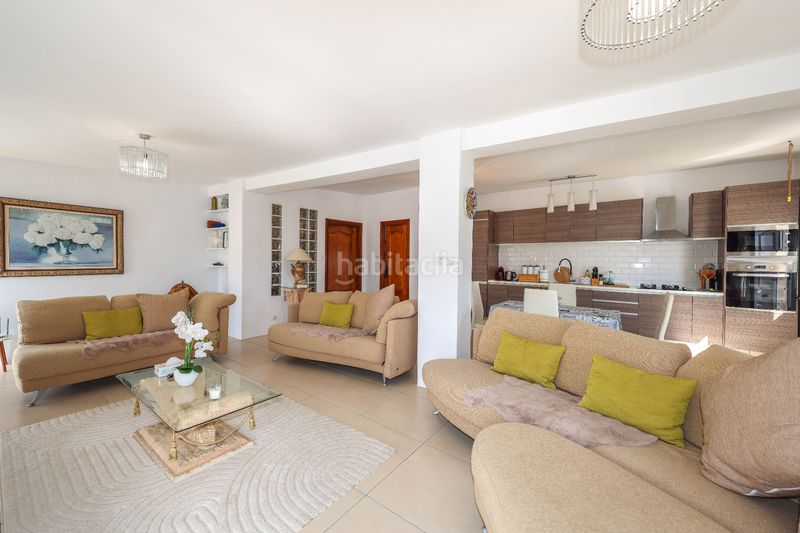 Foto 6ada4513-55cb-4389-b1c6-b62ce6e3a7e1. Casa adossada a Tolox