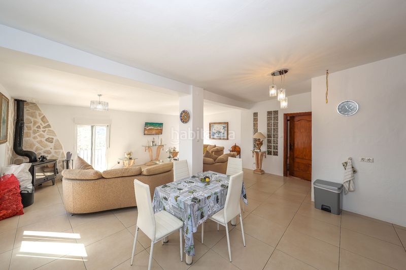 Foto 7935c82c-f916-4645-9b94-9018d328a46c. Casa adossada a Tolox