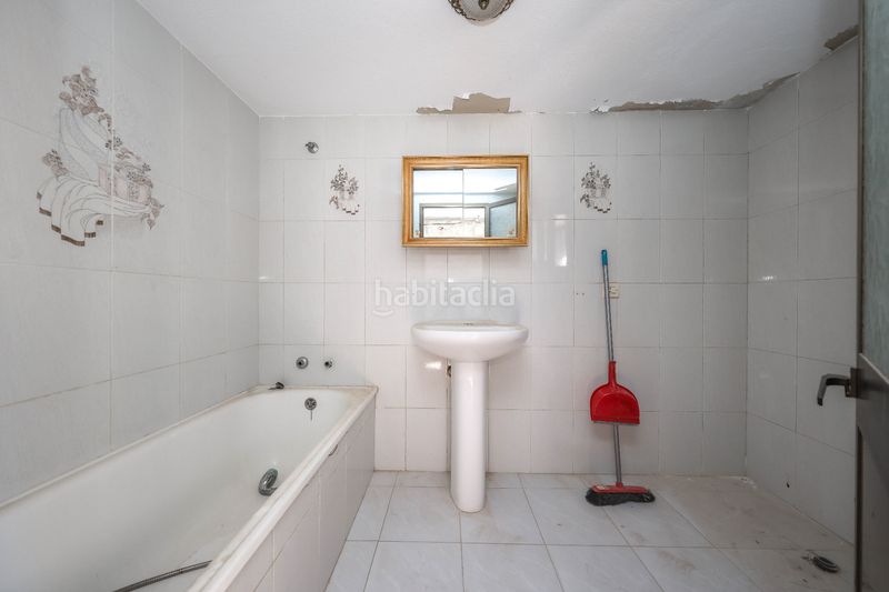 Foto e30484b8-39b6-4744-a975-87c2e30cf2e9. Casa a Guaro