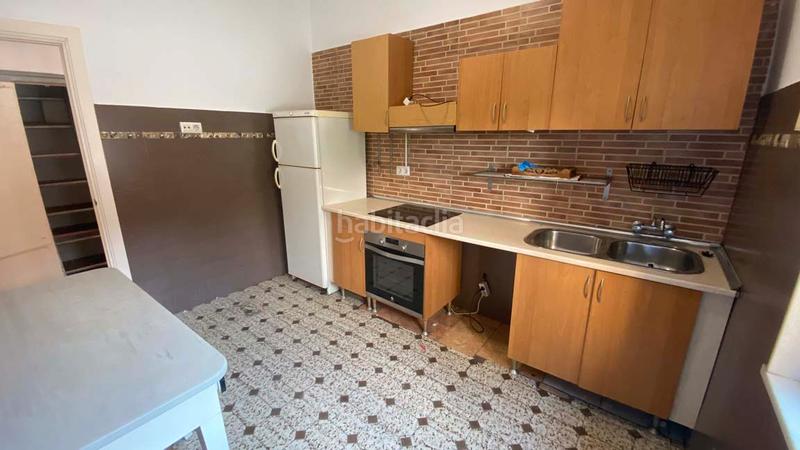 Foto 5f934a3f-172e-4f8a-8396-e9a00271be4b. Casa bifamiliare con riscaldamento in San Martín del Rey Aurelio