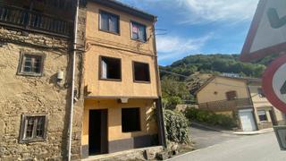 Casa adosada  As-338. Casa venta el entrego, san martin del rey aurelio