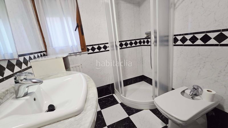 Foto 522b22ce-4995-4e80-aac6-35d2ec7bf8a6. Chalet with heating in San Martín del Rey Aurelio