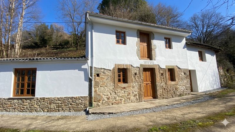 Foto 2b4aec51-e9c0-447f-8ecf-ee8fa9f3d046. Casa amb calefacció aparcament a Ciaño - Zona Rural Langreo