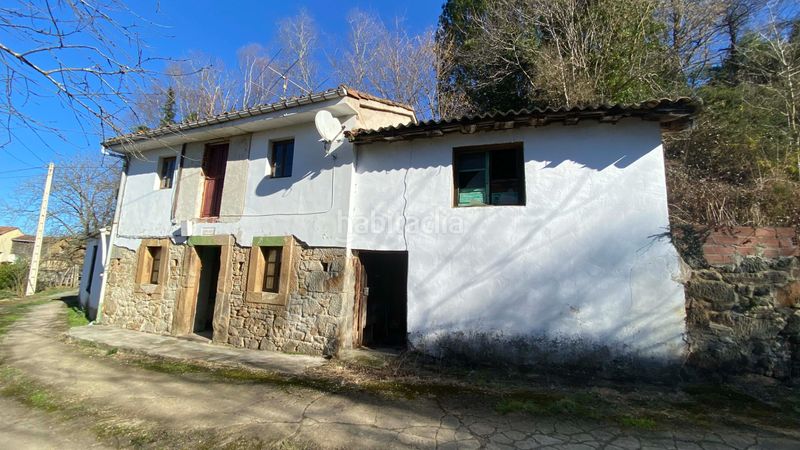 Foto 7e224d8b-eead-424b-b1e8-545572e704d1. Casa amb calefacció aparcament a Ciaño - Zona Rural Langreo