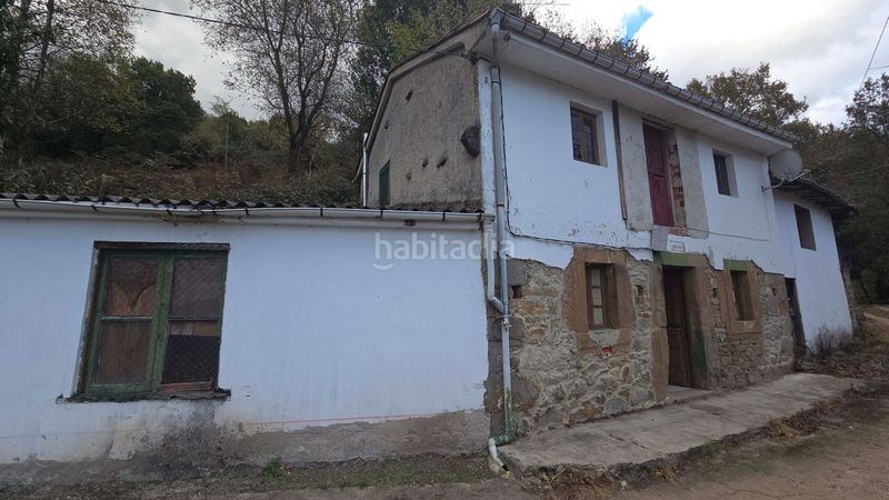 Foto bbd09de3-a4c4-4caa-ab81-b4d793f69e1d. Casa amb calefacció aparcament a Ciaño - Zona Rural Langreo