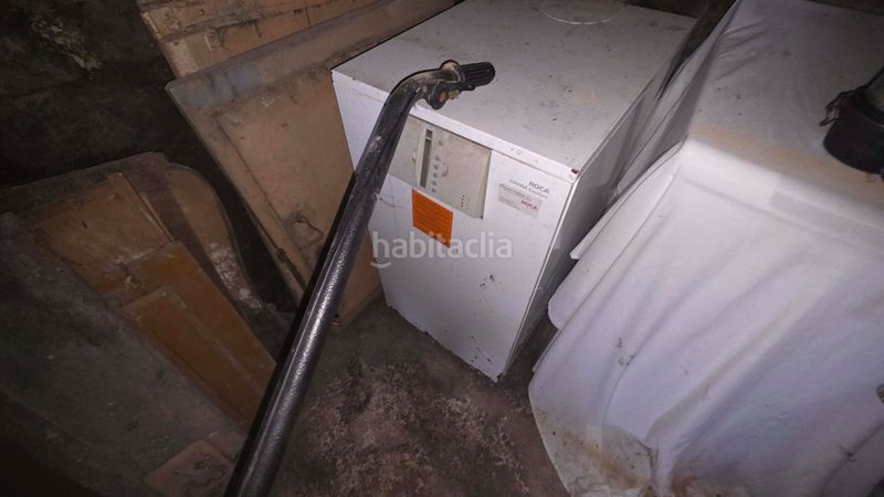 Foto be9addd6-580f-42c0-9442-001b58329a21. Casa amb calefacció aparcament a Ciaño - Zona Rural Langreo