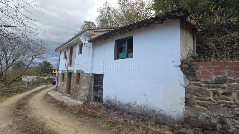 Foto c2018b5e-c5de-4fcb-9836-3338563880fc. Casa amb calefacció aparcament a Ciaño - Zona Rural Langreo