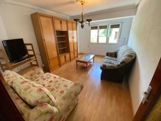 Miete Etagenwohnung  Calle alcalde gil rodríguez. Piso alquiler ciaño, langreo