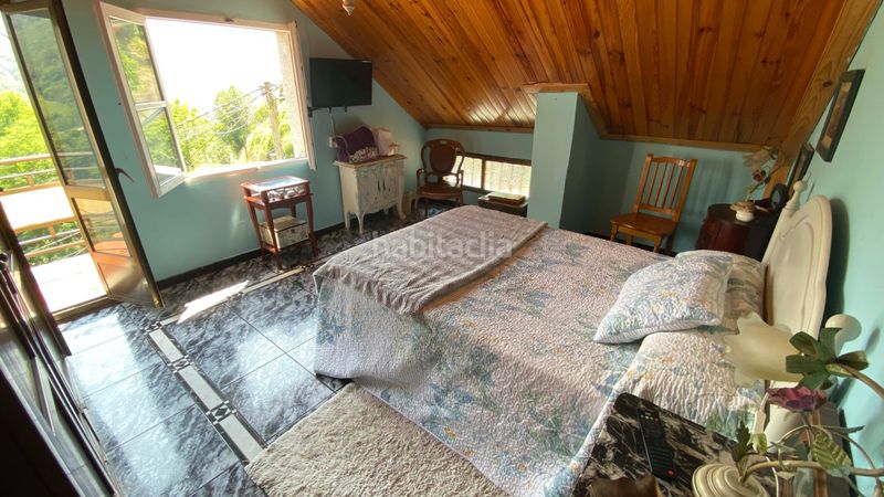 Foto 6c77e93a-6c25-42ef-ad3c-60e83260cf22. Casa amb xemeneia a Zona Rural Mieres