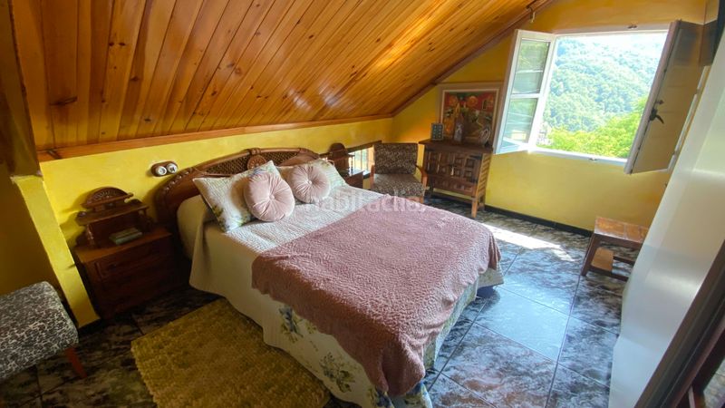 Foto aca33179-8dea-4e6b-bd5e-9cfe5f150821. Casa amb xemeneia a Zona Rural Mieres