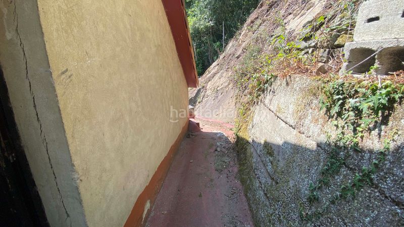 Foto f77fe8bf-025a-4b97-87ba-b08584305eac. Casa amb xemeneia a Zona Rural Mieres