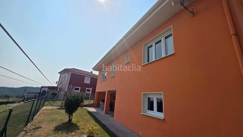 Foto 7a5678d2-4c80-46af-a94c-f71115f73d59. Casa amb calefacció aparcament piscina a Pravia