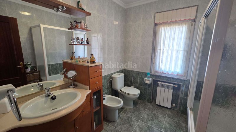 Foto 9f3a0c10-5876-43d7-942e-356517ad10e7. Casa amb calefacció aparcament piscina a Pravia