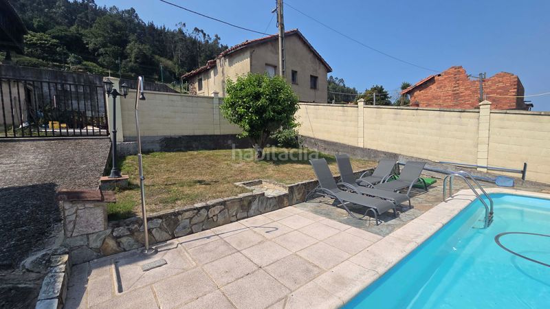 Foto a0f15410-6fa4-40a3-912f-742ac19aa9bb. Casa amb calefacció aparcament piscina a Pravia