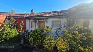 Appartement  Plaza de la sierra. Se vende piso en segunda planta de casa  en ciaño, langreo