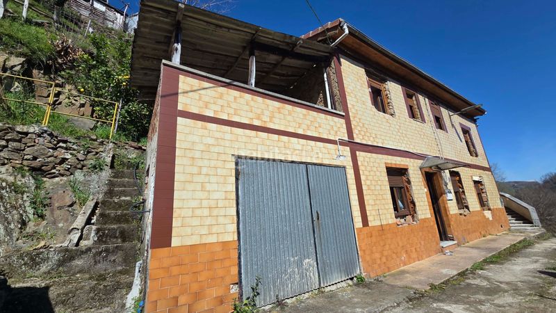 Foto 45fb8fbc-379f-4840-9805-864f6e228a53. Maison avec cheminée chauffage dans Sama Langreo