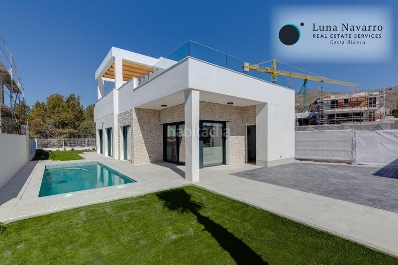 Foto 2af4ab98-2ea1-4127-8047-00a7e4383d4d. Casa amb aparcament piscina a Golf Bahía Finestrat