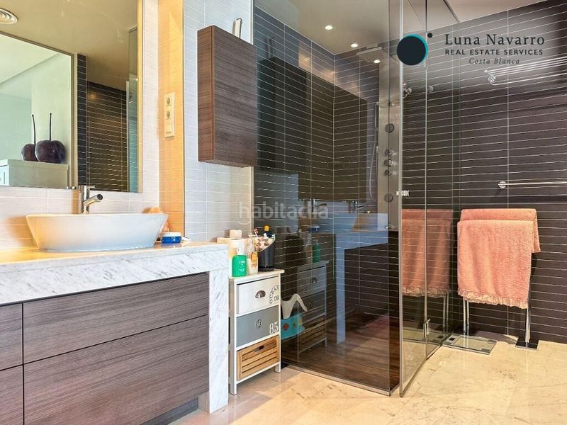 Foto 0e2b91d2-bcda-4469-bc1a-cc380d13ab33. Apartament amb aparcament piscina a Altea hills Altea