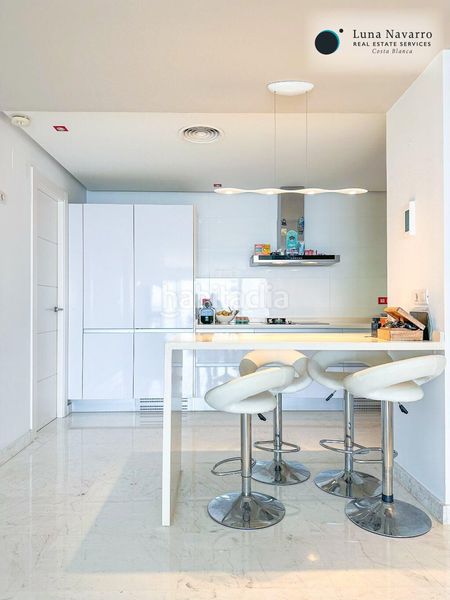 Foto 4ddc99ca-a6cd-4c4f-8388-bccd5bf3b73f. Apartament amb aparcament piscina a Altea hills Altea