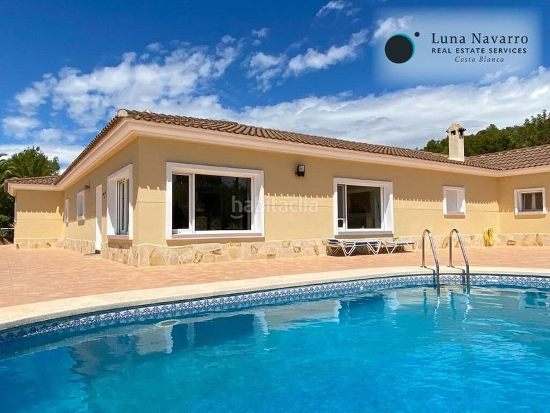 Foto 4bd03632-ad5c-475b-9038-9b8c889bb9eb. Casa amb aparcament piscina a Altea ciudad Altea