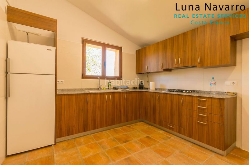 Foto a1006a99-bc97-42ff-9739-56ceafbd5a03. Casale in Confrides in Confrides