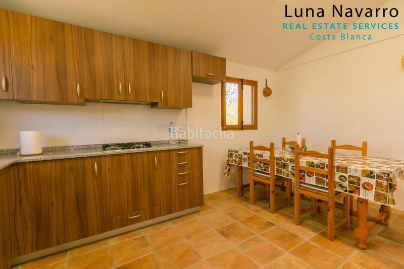 Foto e6c992ab-dfcd-4399-a354-7425fb675b14. Casale in Confrides in Confrides