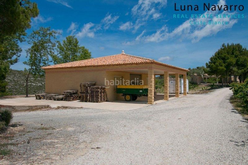 Foto 20a9633f-56ea-413d-ace4-b6c6a260f846. Masia amb aparcament a Confrides