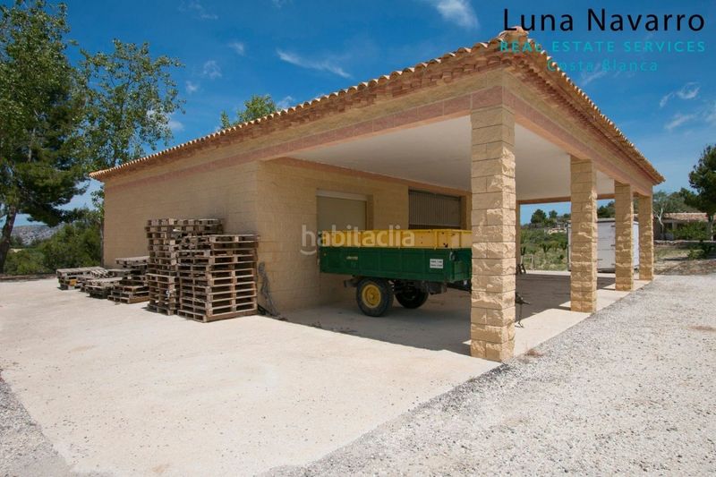 Foto c1880865-698a-400d-8be2-9f5d8ffd1e69. Masia amb aparcament a Confrides
