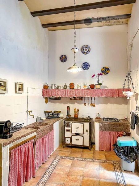 Foto 0eba0d2c-6c2d-4718-94da-2ae4c694bd28. Edifici a Altea ciudad Altea