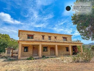 Casa  Partida figueral. Potencial rural en tárbena